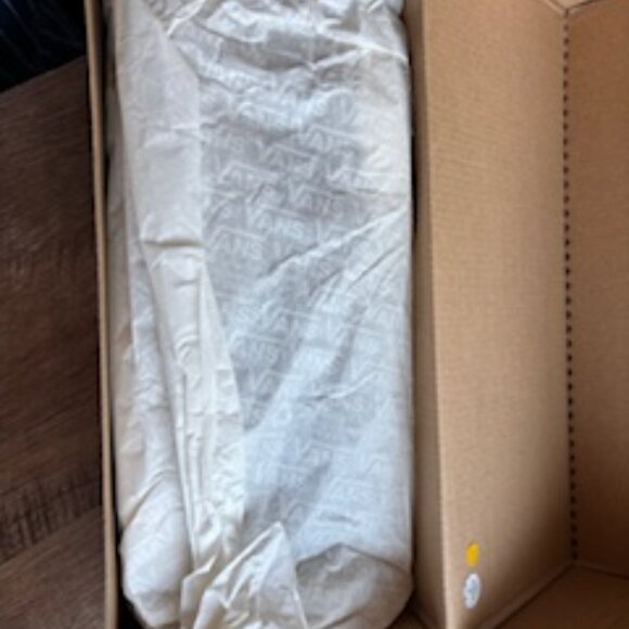 Authentic Anaheim Factory OG NWT - Picture 5 of 7